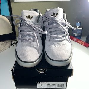 Adidas Tyshawn